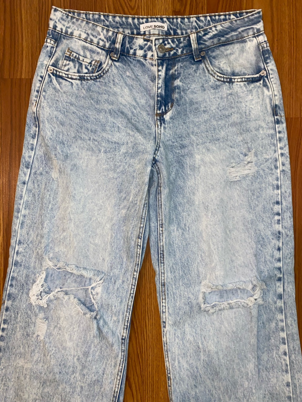 Love Soho | Light Wash Distressed Women's Jeans | Size 7 - Picture 2 of 7